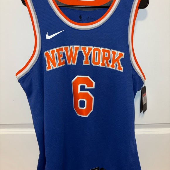 NIKE NBA Official Jersey New York Knicks #6 Kristaps Porzingis Size L - Picture 6 of 9